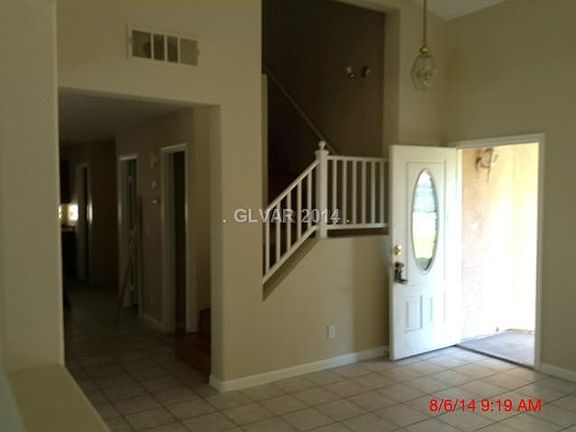 3rd image of 1911 Falstaff Way