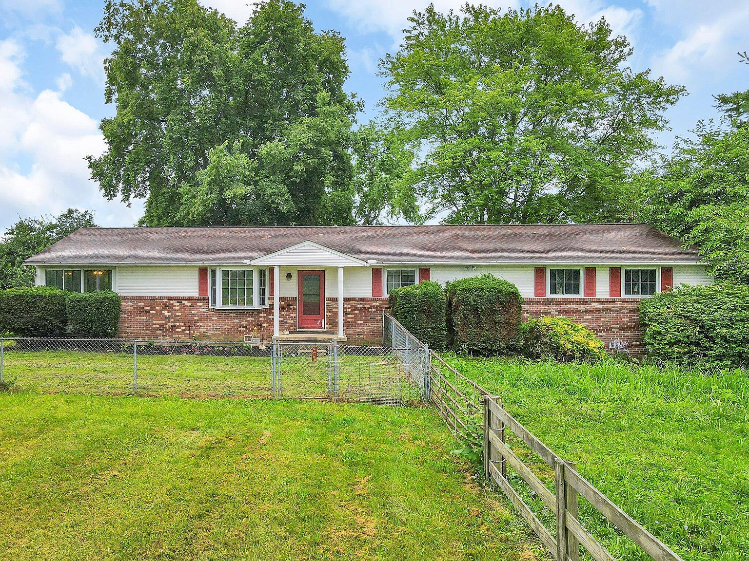7655 State Route 752, Ashville, OH 43103 | Zillow