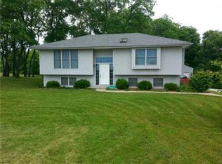 1345 Milwaukee St, Excelsior Springs, MO 64024