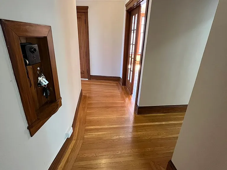 45 Lincoln Way — Photo 4