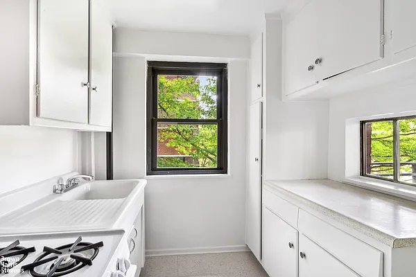 387 Grand Street #K406 in Lower East Side, Manhattan