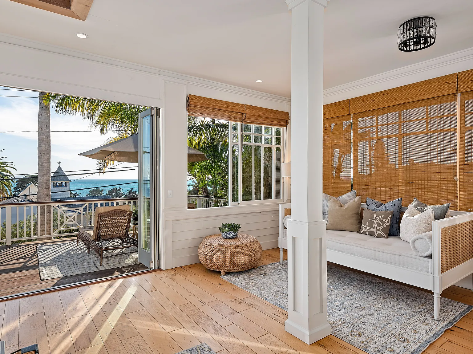 130 Valencia Rd — Photo 3