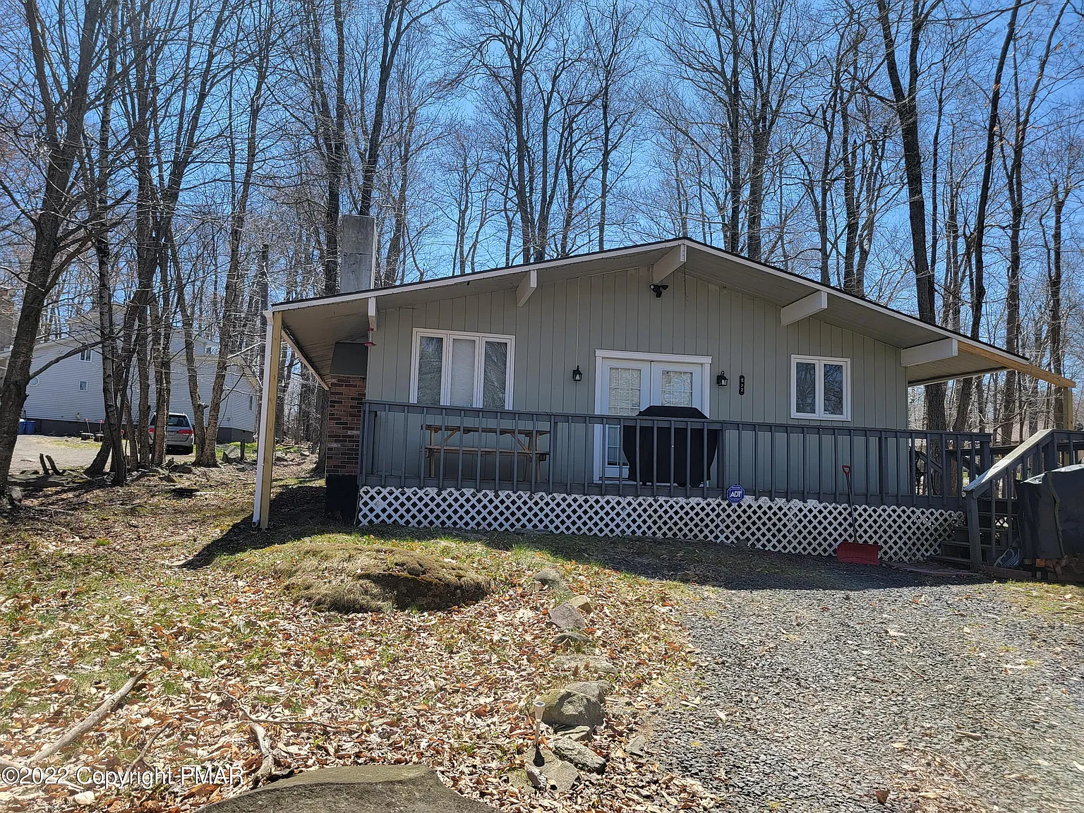5472 Jennifer Ln photo 1