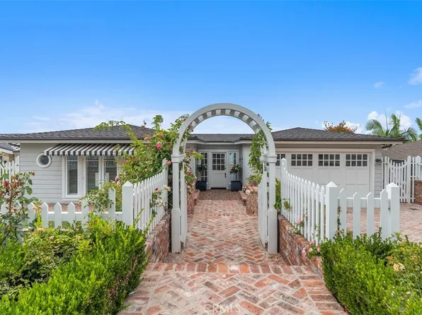 4 S Stonington Rd, Laguna Beach, CA 92651