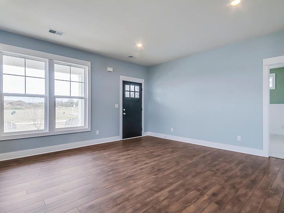 4th image of 400 W Staples Dr #12
