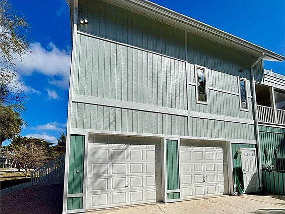 3rd image of 15493 Chloe Cir