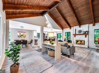 3870 Northpoint Dr, Marietta, GA 30062