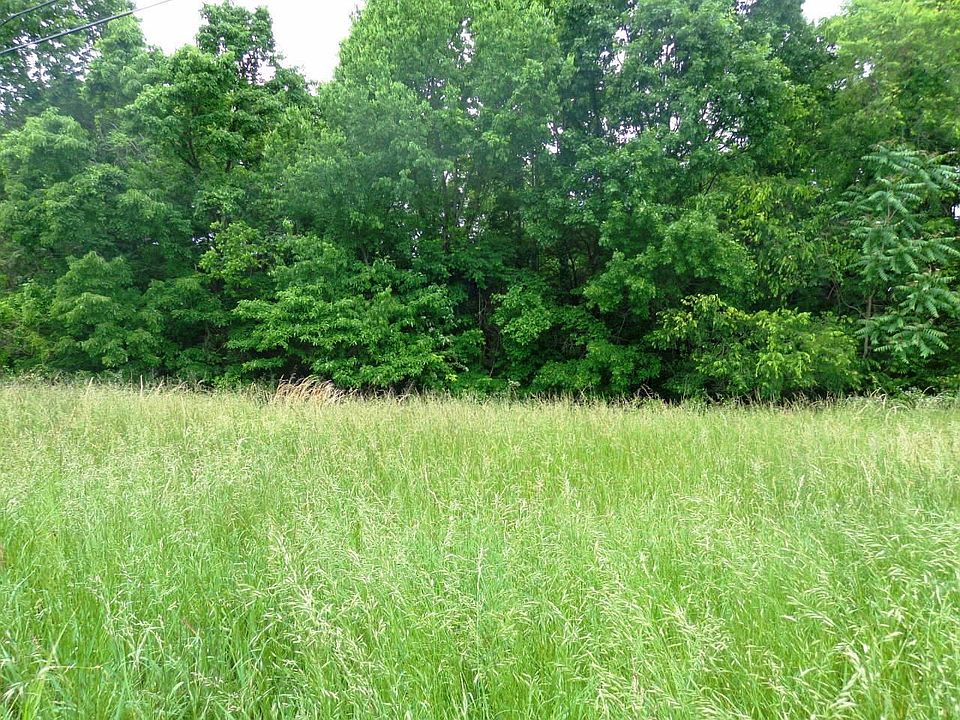 1st image of 3 Overlook Ln
