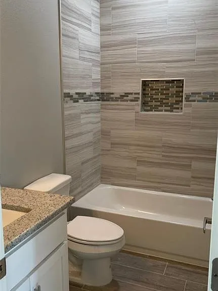 2112 Redbud Ln #1 — Photo 5