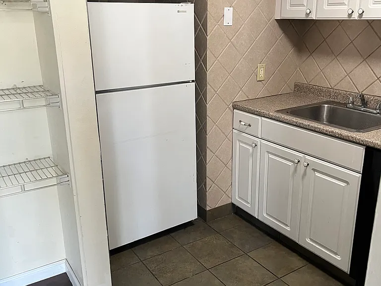 20 Burgundy Hill Ln #20 — Photo 4