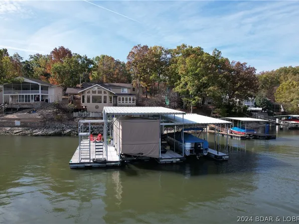 692 Shawnee View Dr, Sunrise Beach, MO 65079