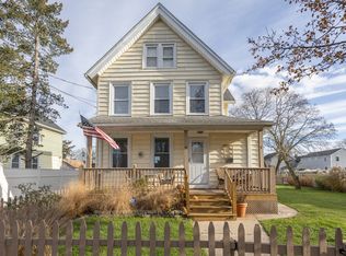 32 Clifton St, Wallingford, CT 06492