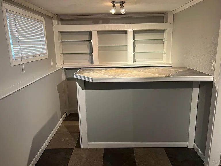 313 NE Florence Ave — Photo 10