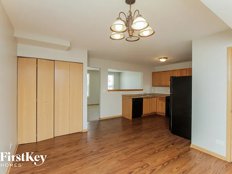 1576 Linden Park Ln — Photo 5