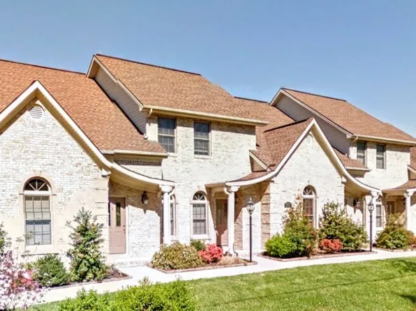 1719 W Lakeview Dr, Johnson City, TN 37601