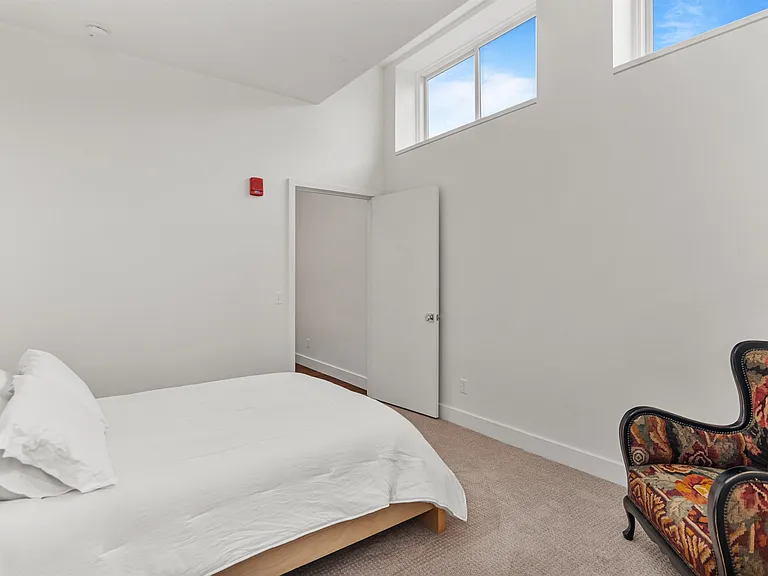 131 Main St #2 — Photo 11