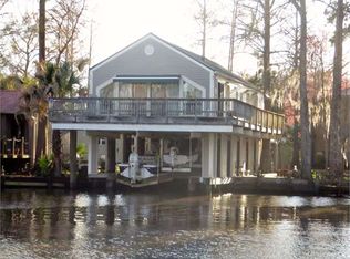 20492 Lynda Dr, Springfield, LA 70462