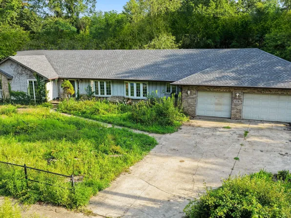 1776 Indian Boundary Rd, Chesterton, IN 46304