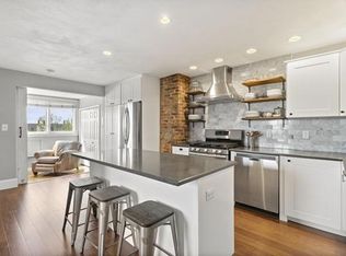 863 Saratoga St #4A, Boston, MA 02128
