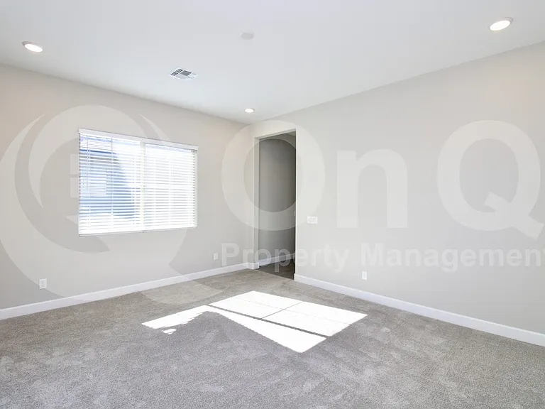 44626 N 44th Ave — Photo 7