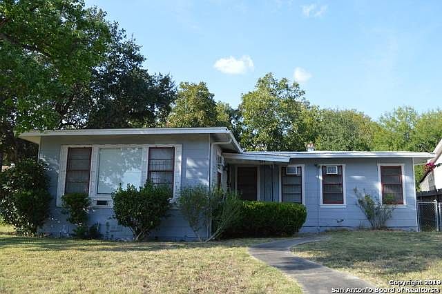 1st image of 203 Nelson Ave