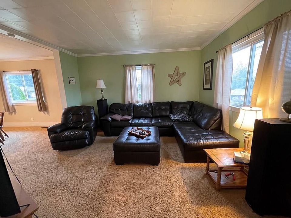 317 W 6th St, Oil City, PA 16301 Zillow