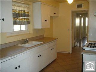 5th image of 2740 W Bridgeport Ave