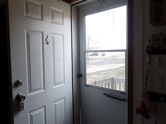 4th image of 3400 Sagebrush Blvd