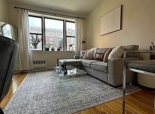 410 E 74th St APT 2G, New York, NY 10021