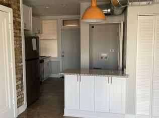 2441 W Hollywood Ave #3, Chicago, IL 60659