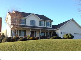 125 Steeple Dr, Robesonia, PA 19551