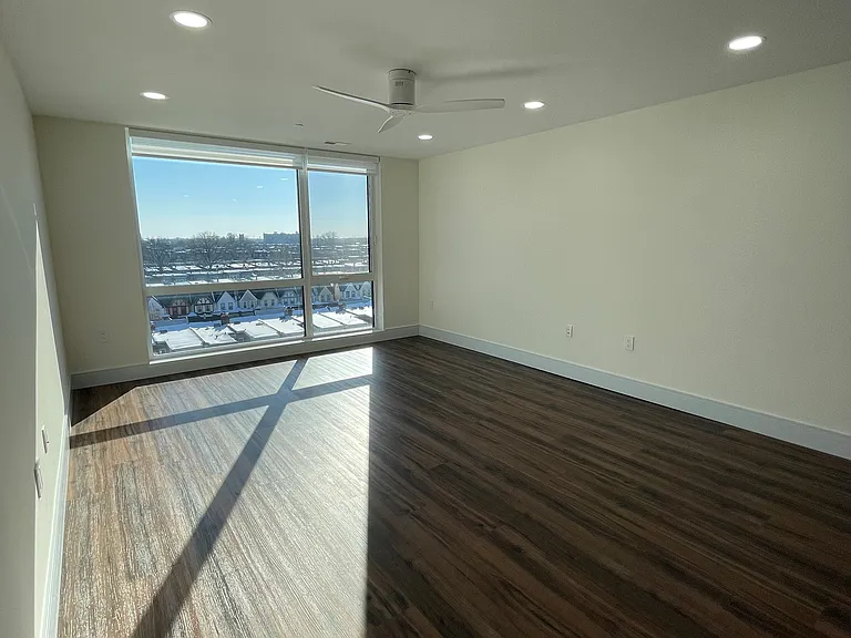 4906 Spruce St #710 — Photo 24