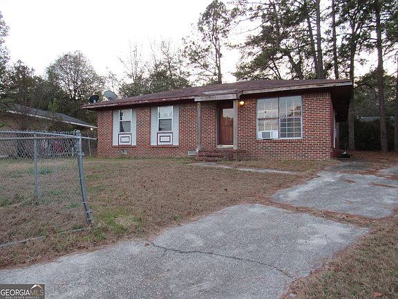 3rd image of 3426 Lancing Ct