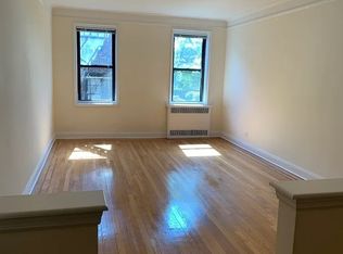 36-35 167th St #5M, Flushing, NY 11358
