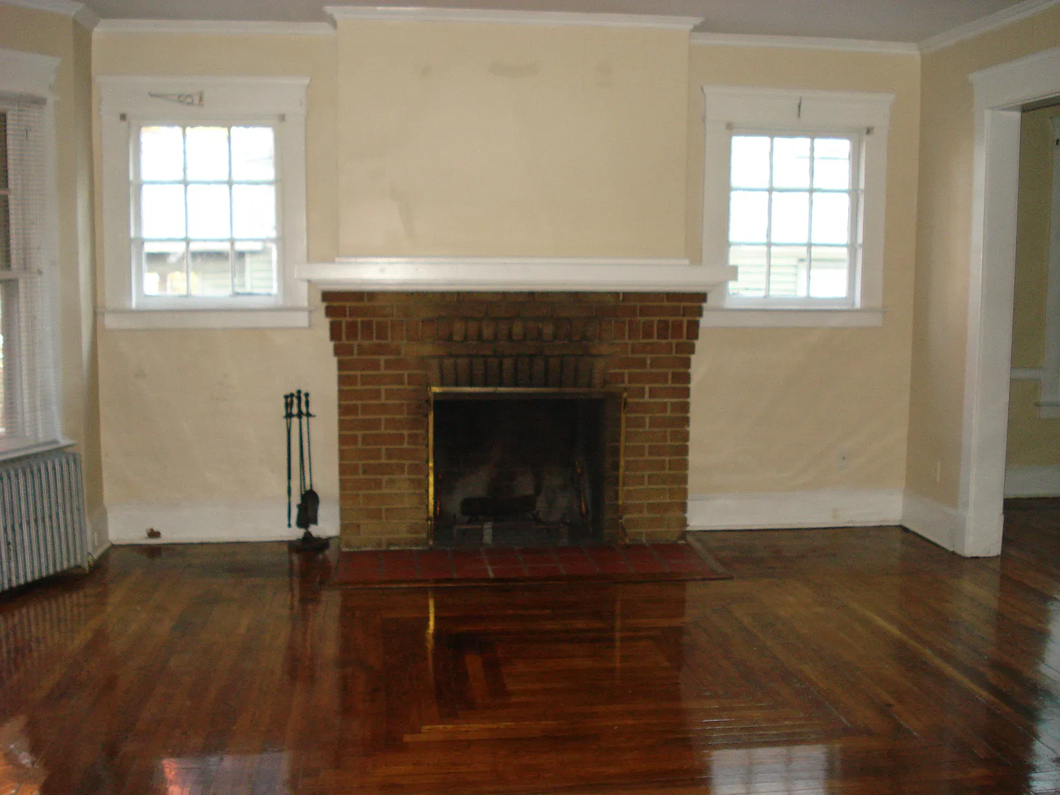3 bed, $2,300 — Photo 3