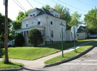 203 W Sherman Ave, Newark, NY 14513