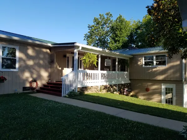 23463 Green Spring Rd, Abingdon, VA 24211