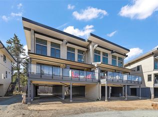 9022 Clarkson Ave #6, Comox Valley, BC V9J1B3