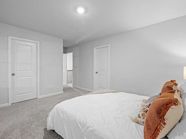 211 Clark Lake Ln — Photo 22