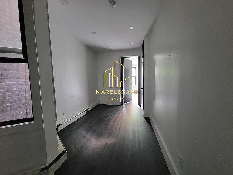 182 Ocean Ave #3E — Photo 4