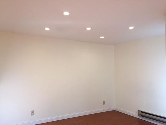 2nd image of 422 Crescent Ave APT 17