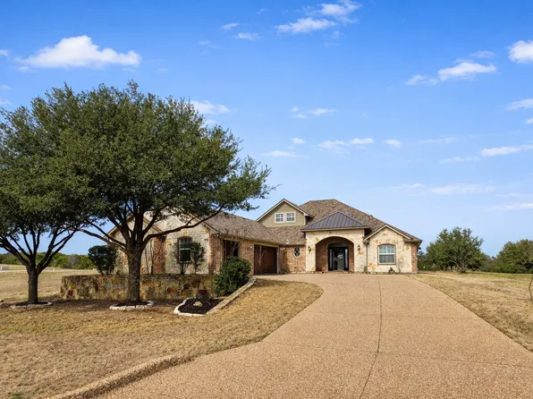 6236 Montrose St, Cleburne, TX 76033