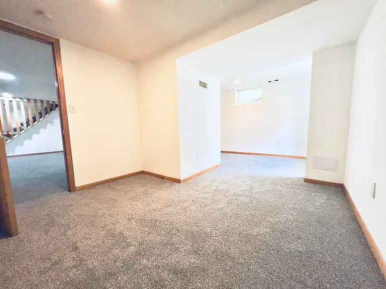4227 Xenia Ave N — Photo 7