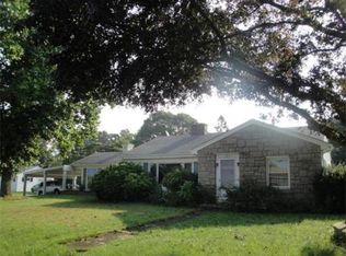 375 N Eastern Ave, Fall River, MA 02723