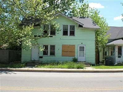 2210 Columbus Ave photo 1