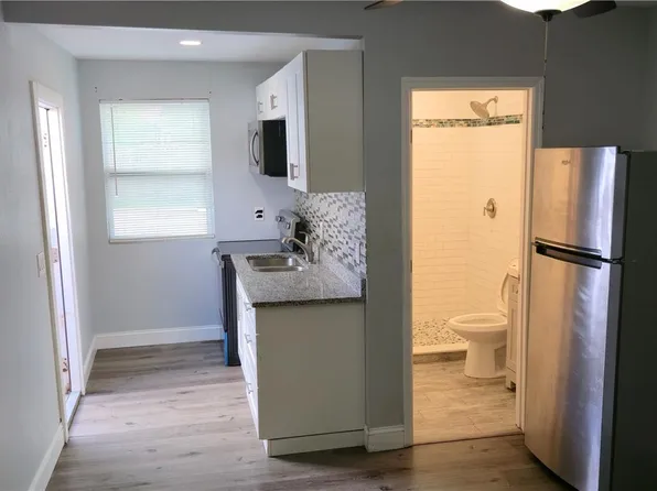 3832 46th Ave N #B, Saint Petersburg, FL 33714