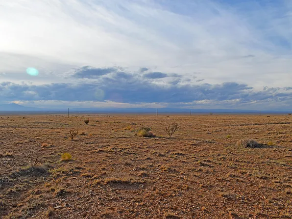 2 3rd Cyn #Del, Belen, NM 87002