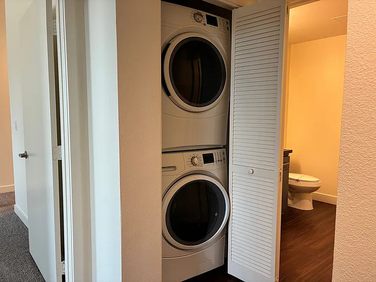 Mission Lofts — Photo 52