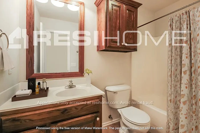 509 Crestland Dr — Photo 11