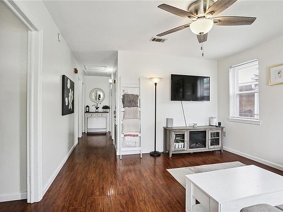 5th image of 520 Oak Ave